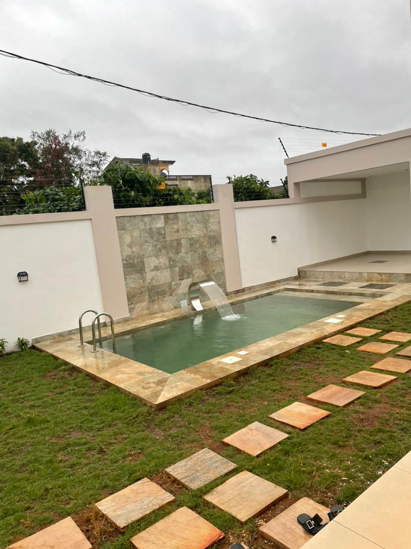 Villa R+1