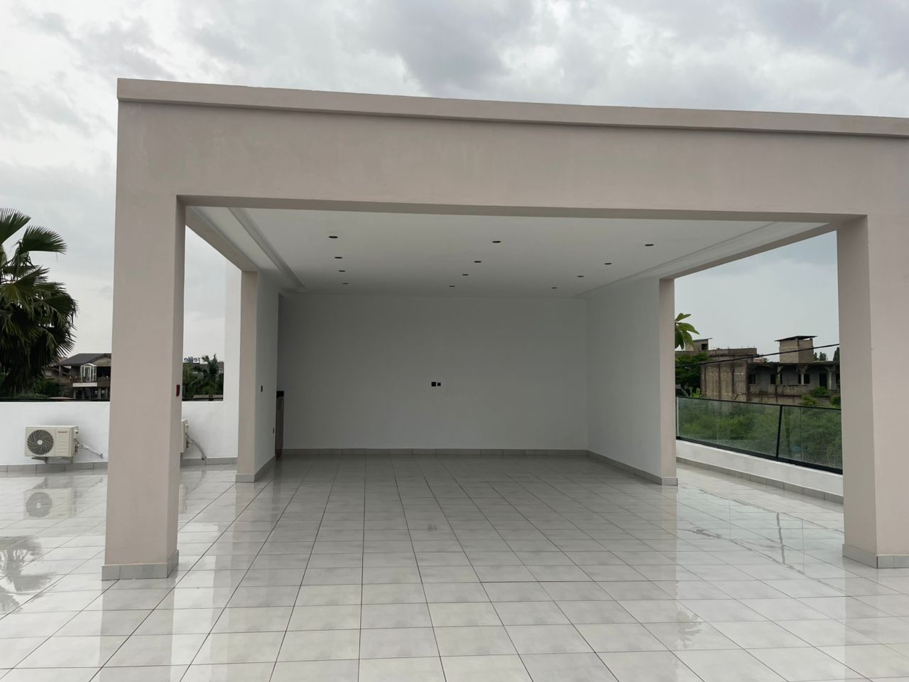 Villa R+1